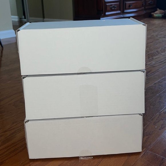 Ariana Grande God Fan Boxes *BOXES ONLY** - Picture 6 of 6